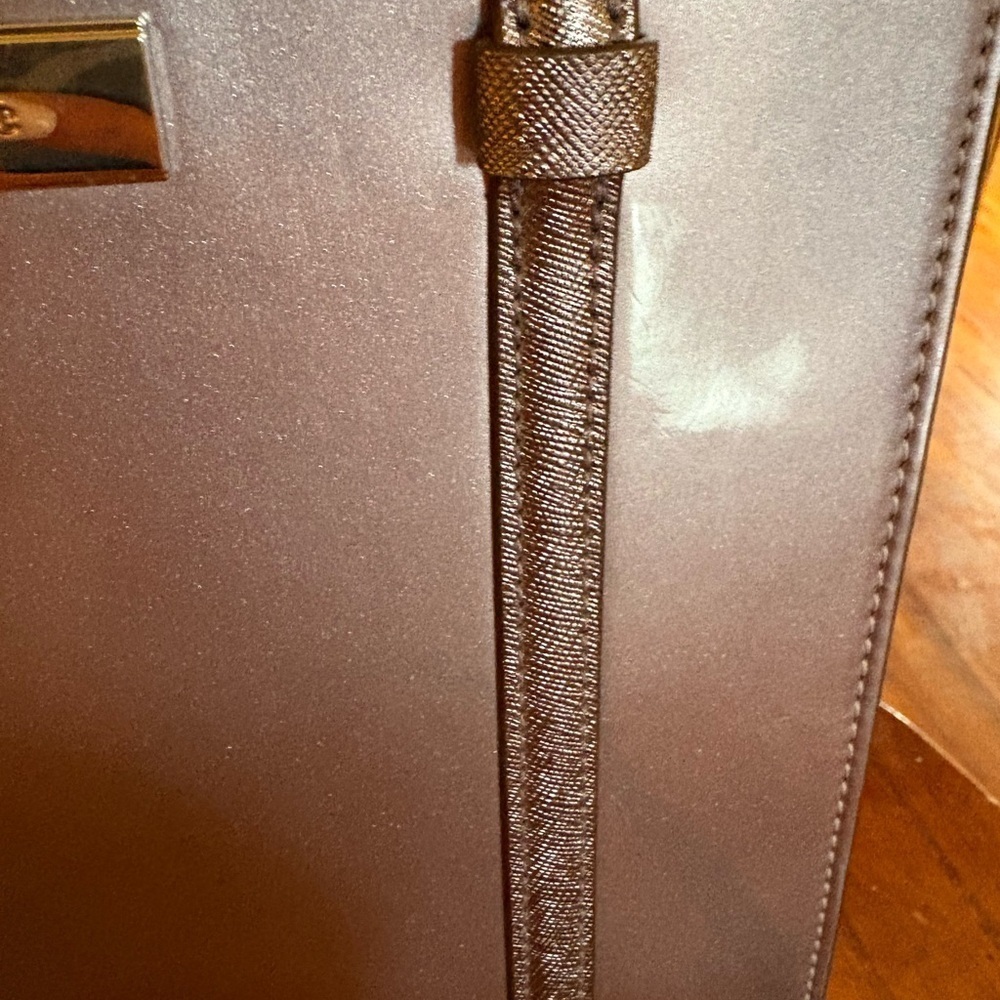 Kate Spade Cameron Street Small Hayden Metallic Wisteria Purple Crossbody - Picture 4 of 15